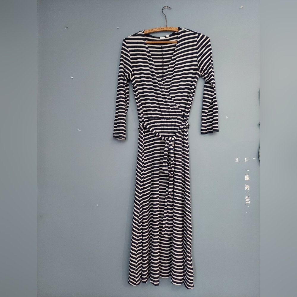 GAP navy/white striped midi dress, size XS